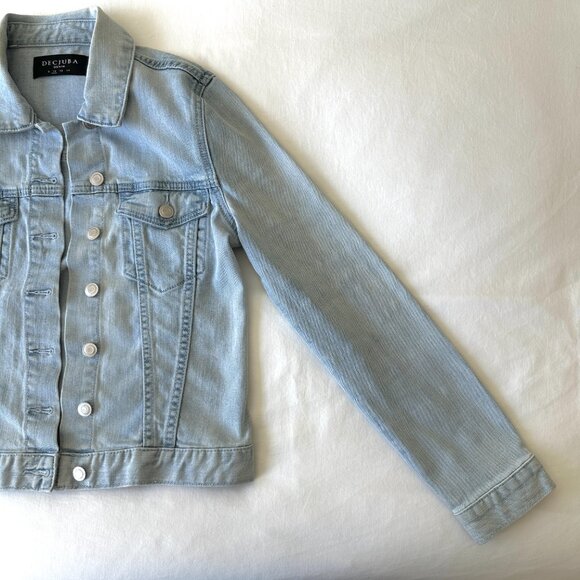 DECJUBA Denim Jacket - Picture 2 of 15